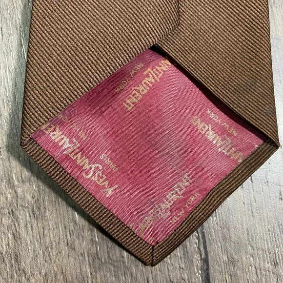 YVES SAINT LAURENT Mens Tie